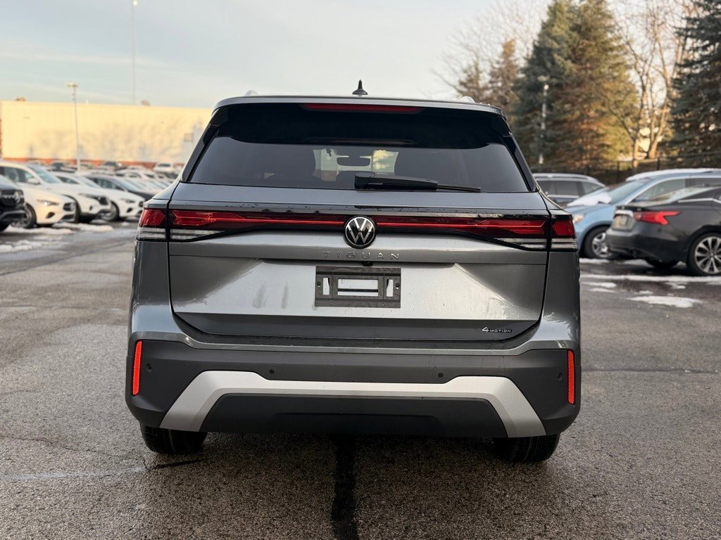 New 2026 Volkswagen Tiguan S AWD/4WD image 5