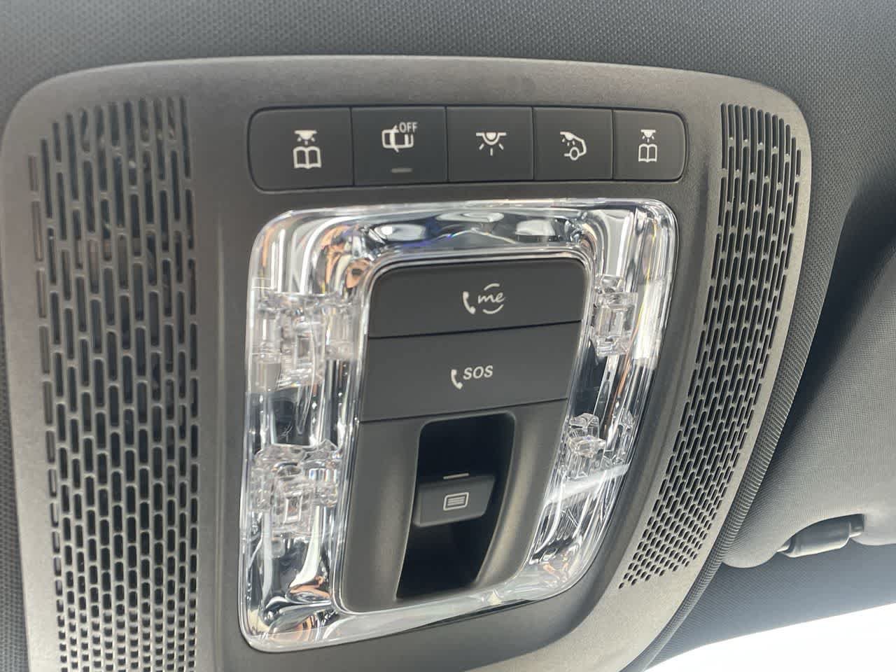 Used 2022 Mercedes-Benz EQB 350 4MATIC image 28