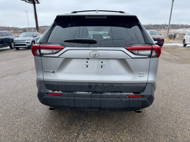 Used 2024 Toyota RAV4 XLE w/ Convenience Package image 14