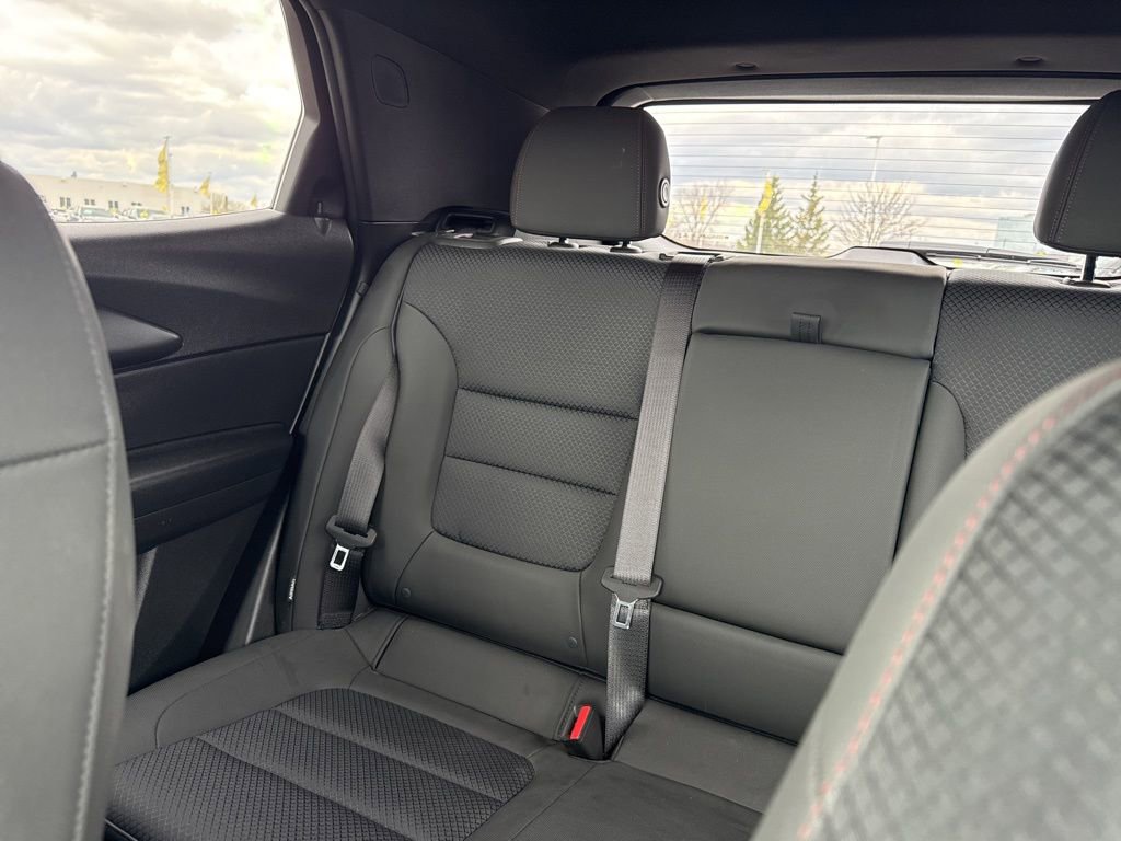 Used 2022 Chevrolet TrailBlazer RS image 25