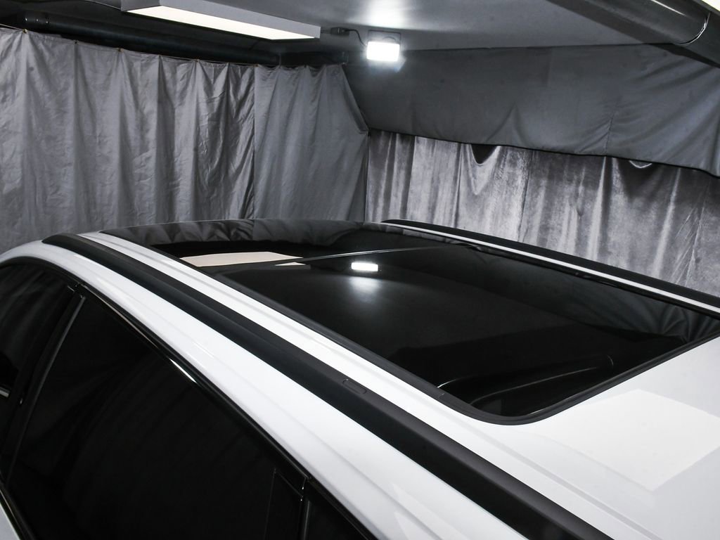 Used 2023 Audi SQ7 Prestige image 86