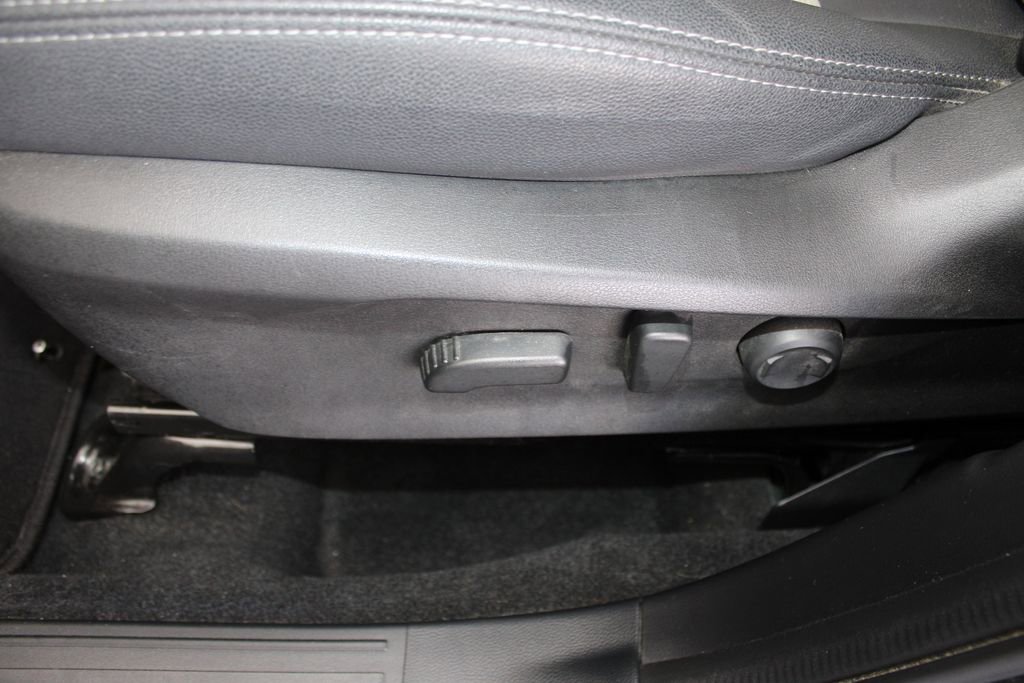 Used 2024 Subaru Forester Premium image 24