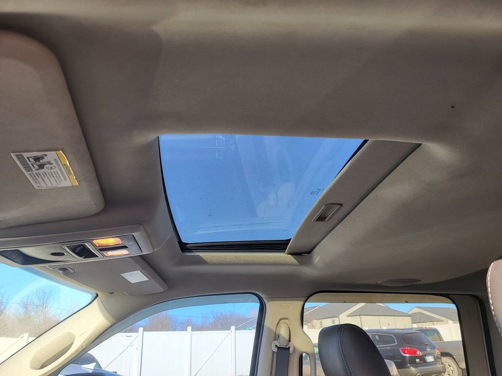 Used 2012 RAM 1500 Sport w/ Sport Premium Group image 2