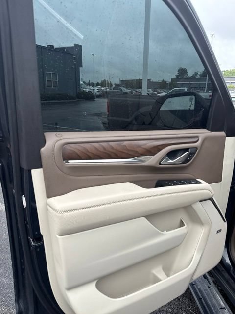 Used 2022 GMC Yukon Denali AWD/4WD image 19