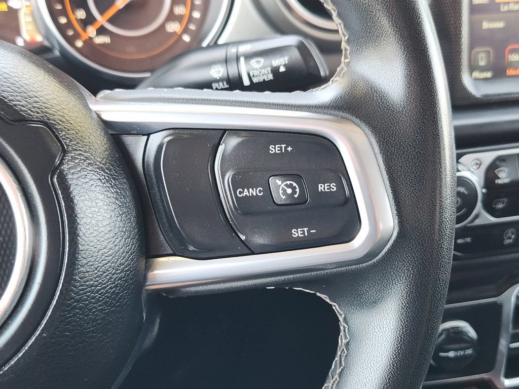 Used 2023 Jeep Wrangler Unlimited Sahara w/ Cold Weather Group AWD/4WD image 29
