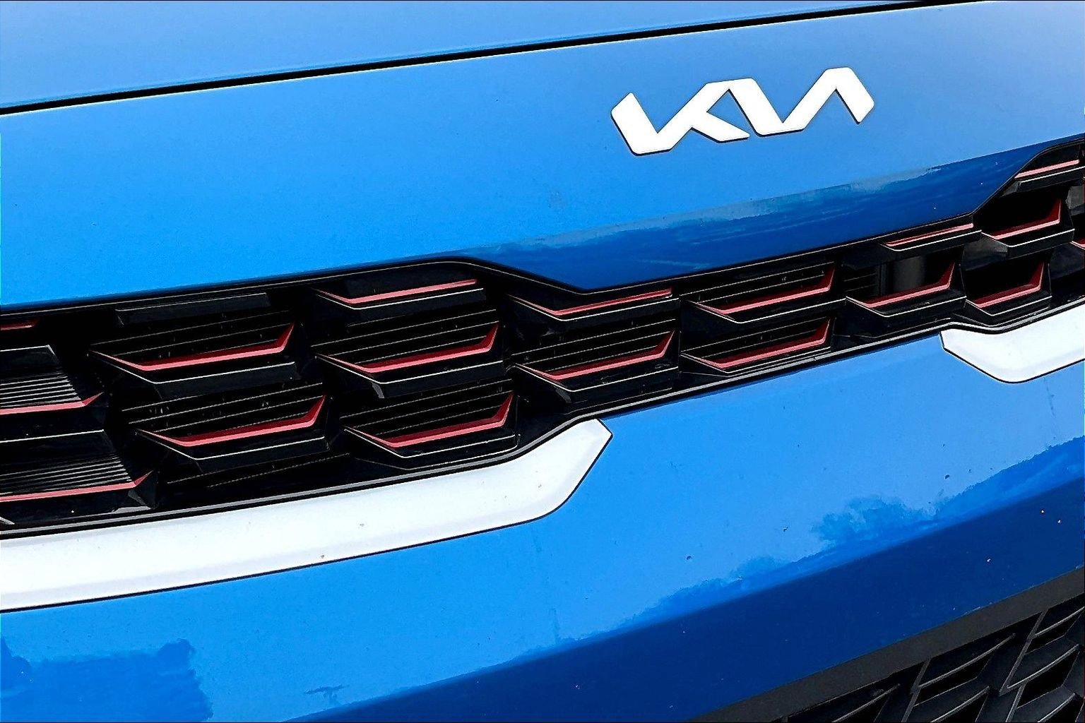 Used 2022 Kia Forte GT image 34