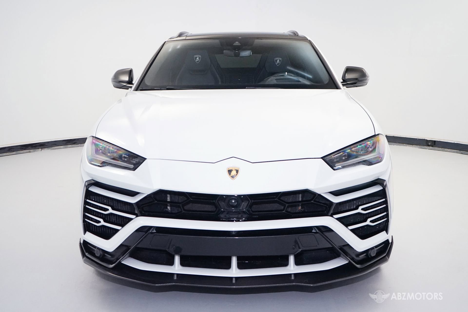 Used 2020 Lamborghini Urus image 3