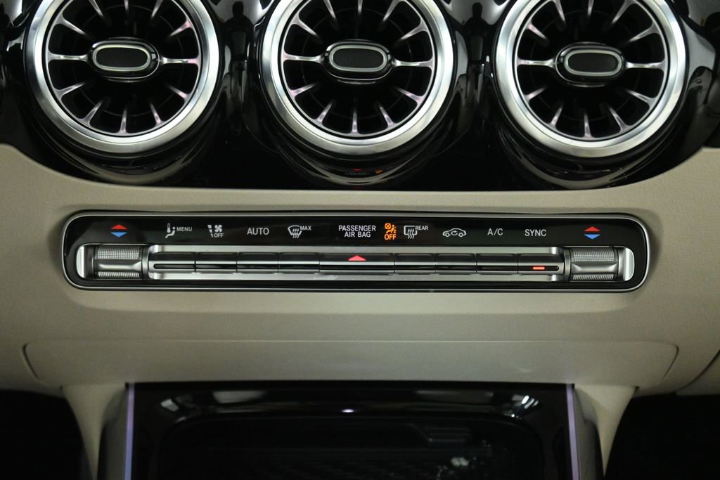 Certified 2026 Mercedes-Benz GLA 250 4MATIC image 23