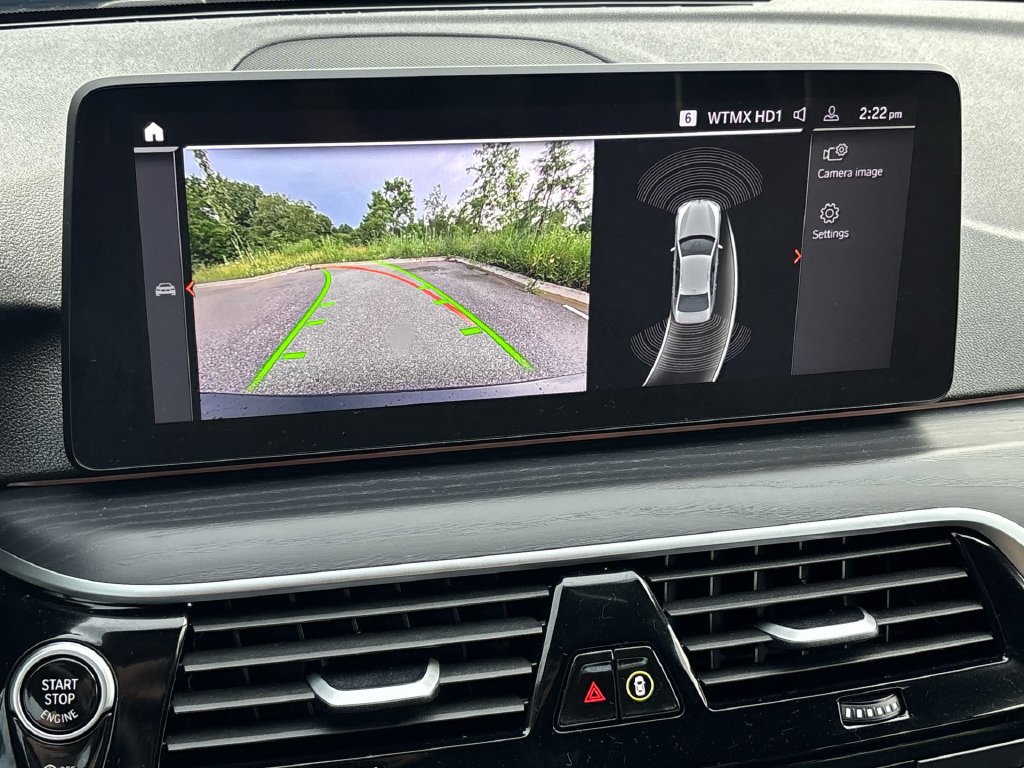 Certified 2023 BMW 530i xDrive w/ Premium Package AWD/4WD image 24