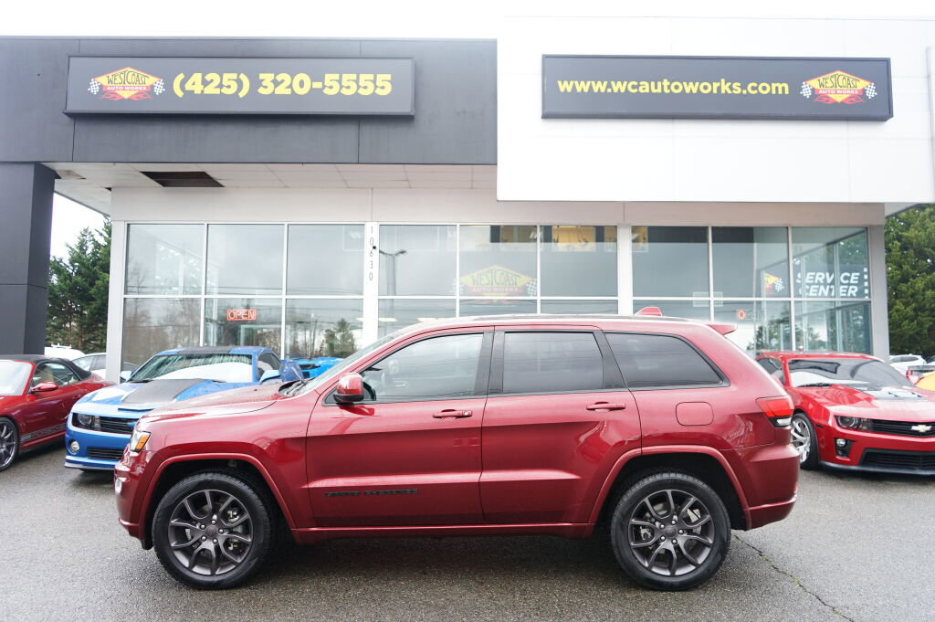 Used 2018 Jeep Grand Cherokee Altitude image 2