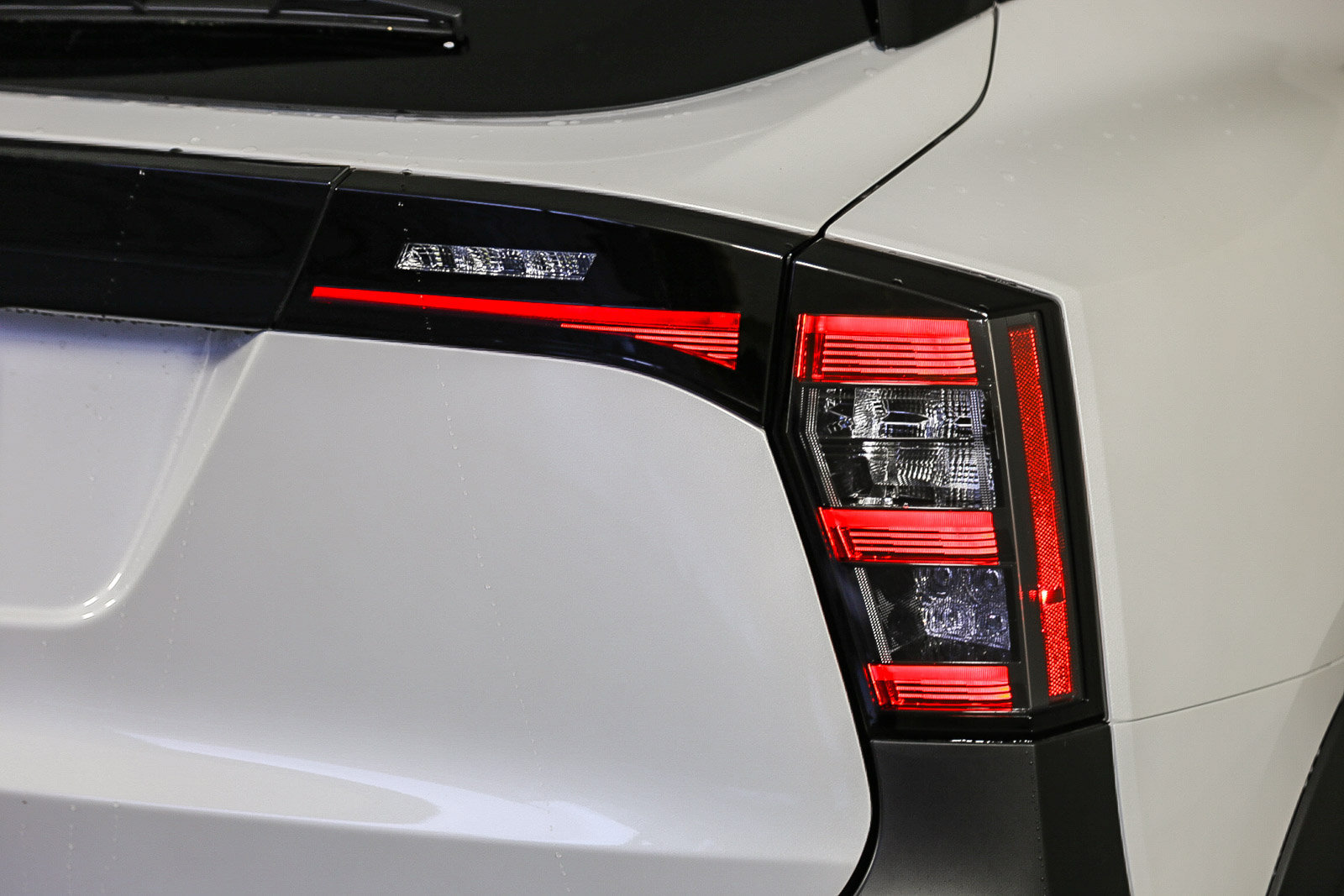 New 2026 Nissan Kicks SV FWD image 8