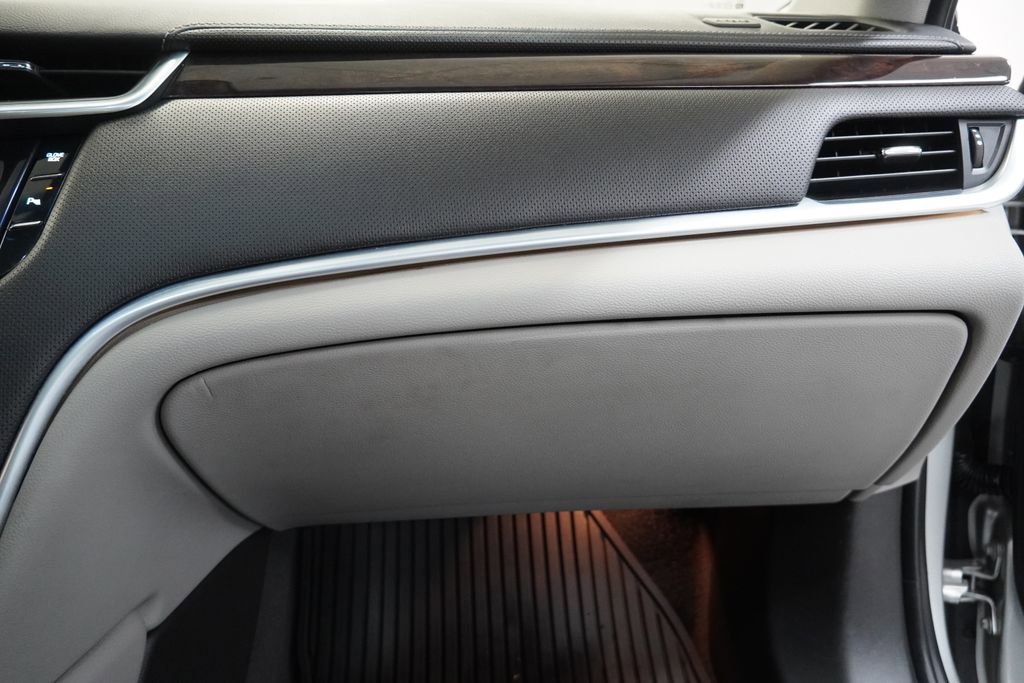 Used 2017 Cadillac XTS Luxury w/ Driver Awareness Package image 38