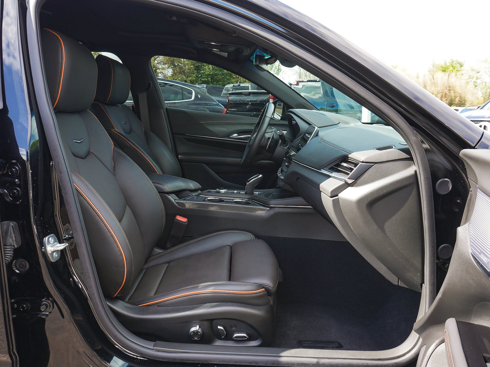 Used 2025 Cadillac CT4 V AWD/4WD image 44