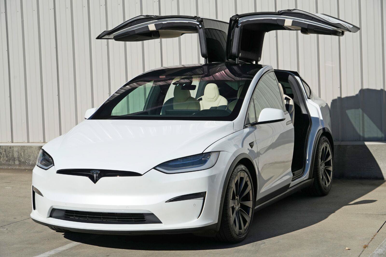 Used 2022 Tesla Model X AWD/4WD image 53