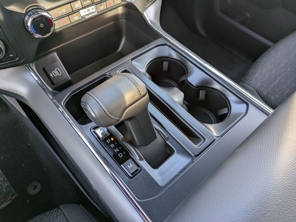 New 2026 Ford F150 XLT w/ Equipment Group 302A MID image 32