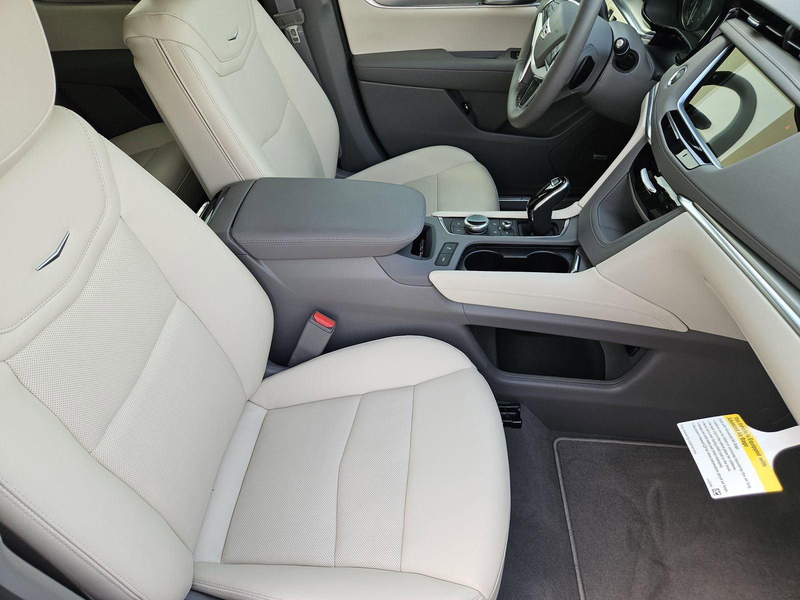 New 2026 Cadillac XT5 Premium Luxury w/ Driver Assist Package FWD image 16