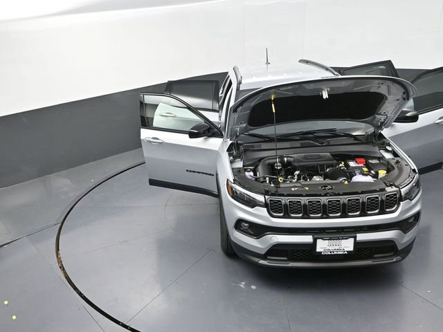 New 2026 Jeep Compass Latitude image 31