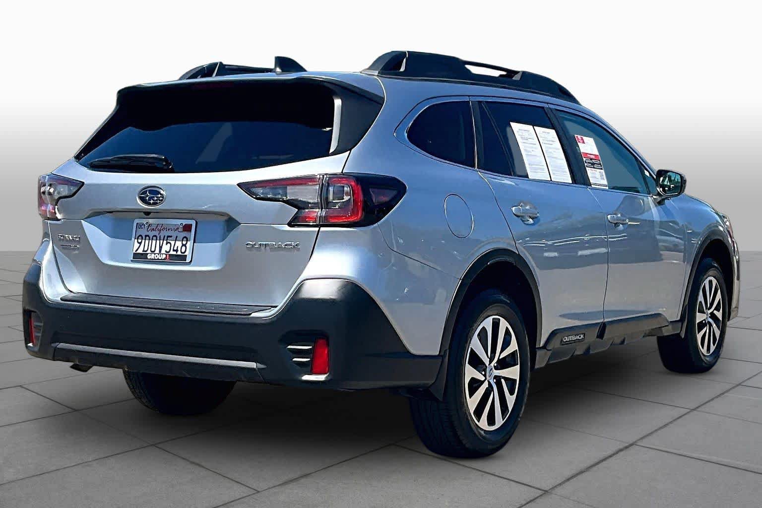 Used 2020 Subaru Outback Premium AWD/4WD image 12