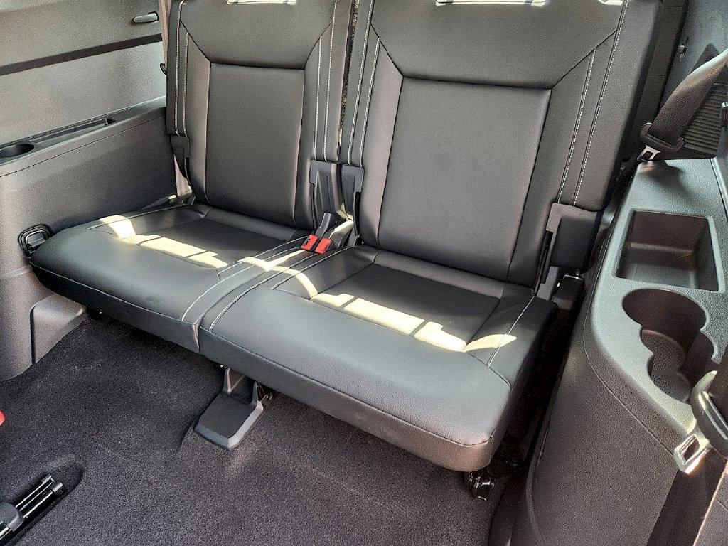 Used 2021 Volkswagen Atlas SEL FWD image 32