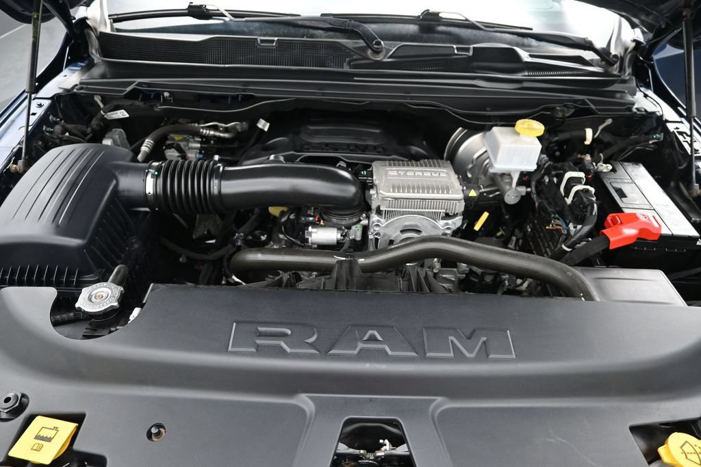 Used 2023 RAM 1500 Laramie AWD/4WD image 22