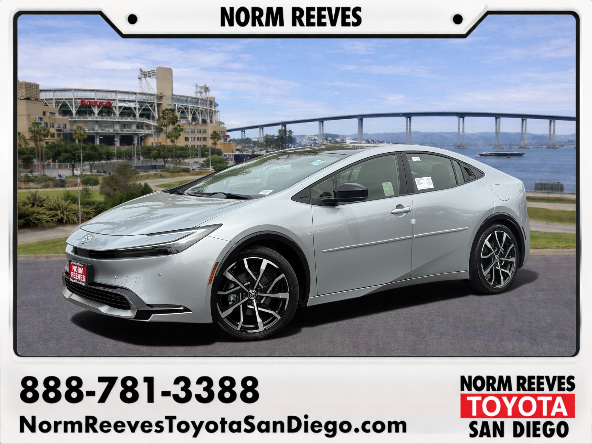 New 2026 Toyota Prius Plug-In Hybrid FWD image 1
