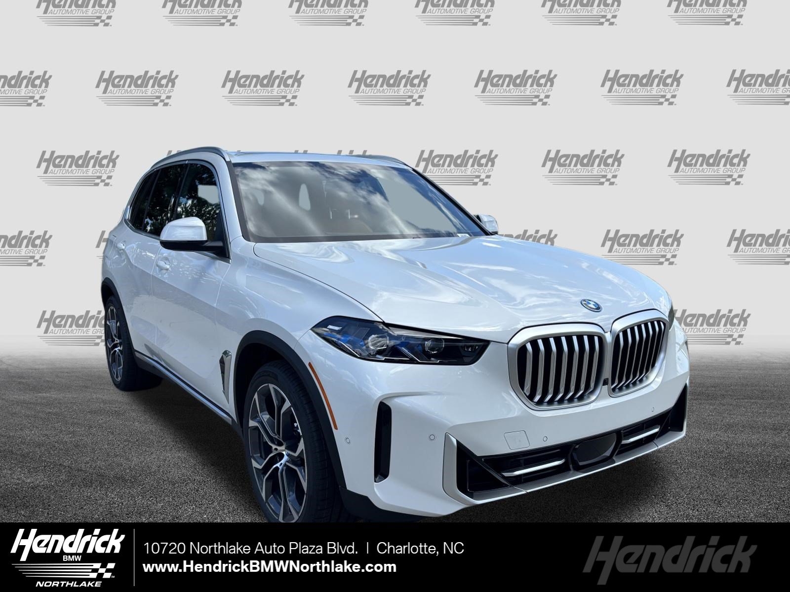 New 2026 BMW X5 xDrive50e AWD/4WD image 1