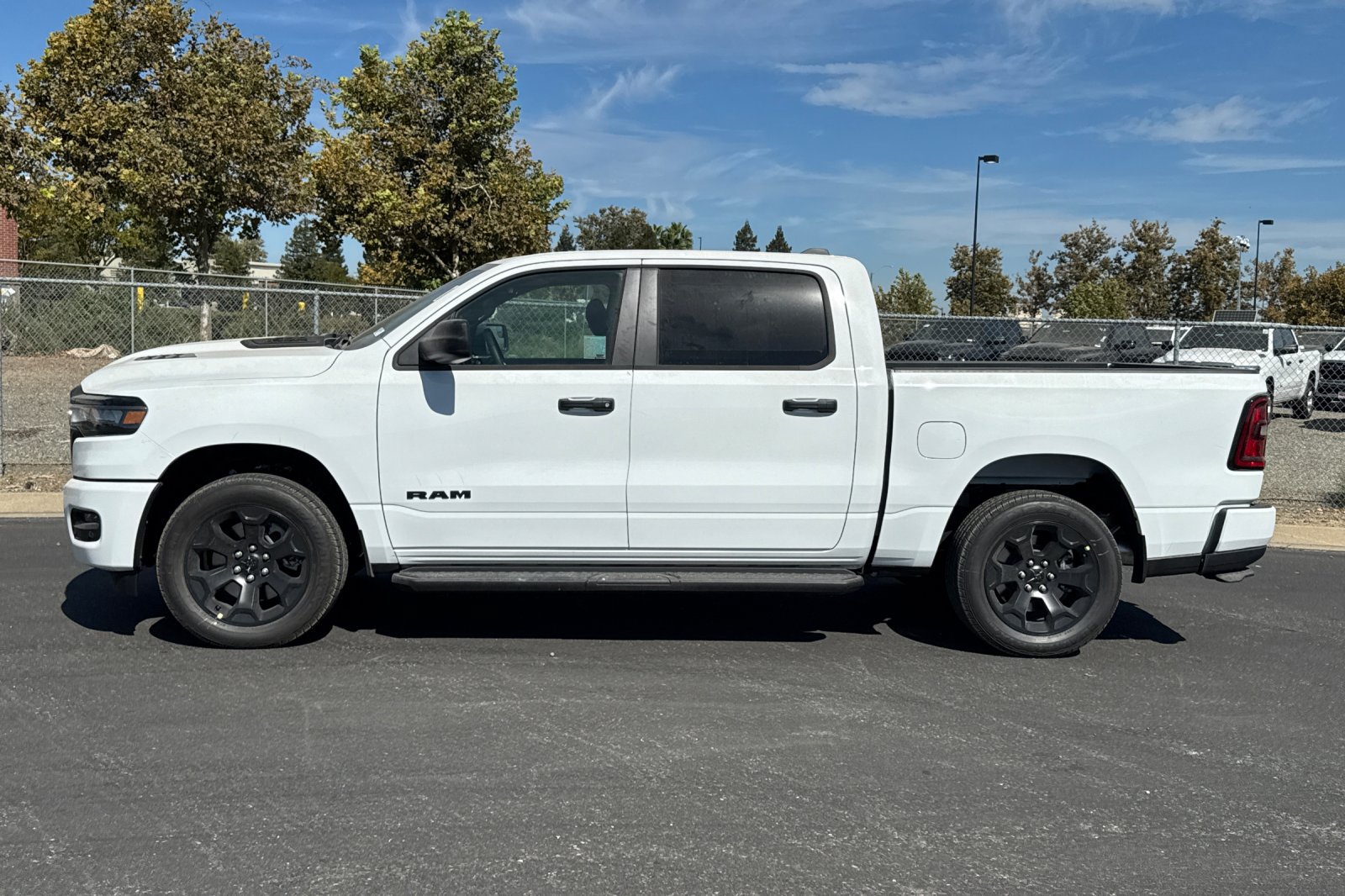 New 2026 RAM 1500 Express AWD/4WD image 6
