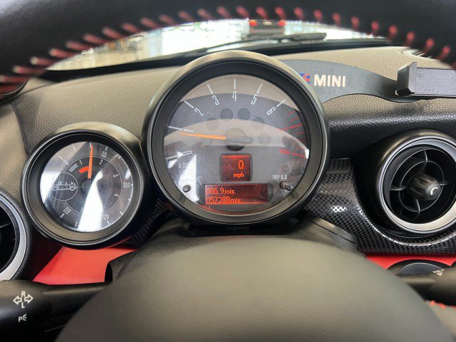 Used 2015 MINI Cooper Roadster S FWD image 23
