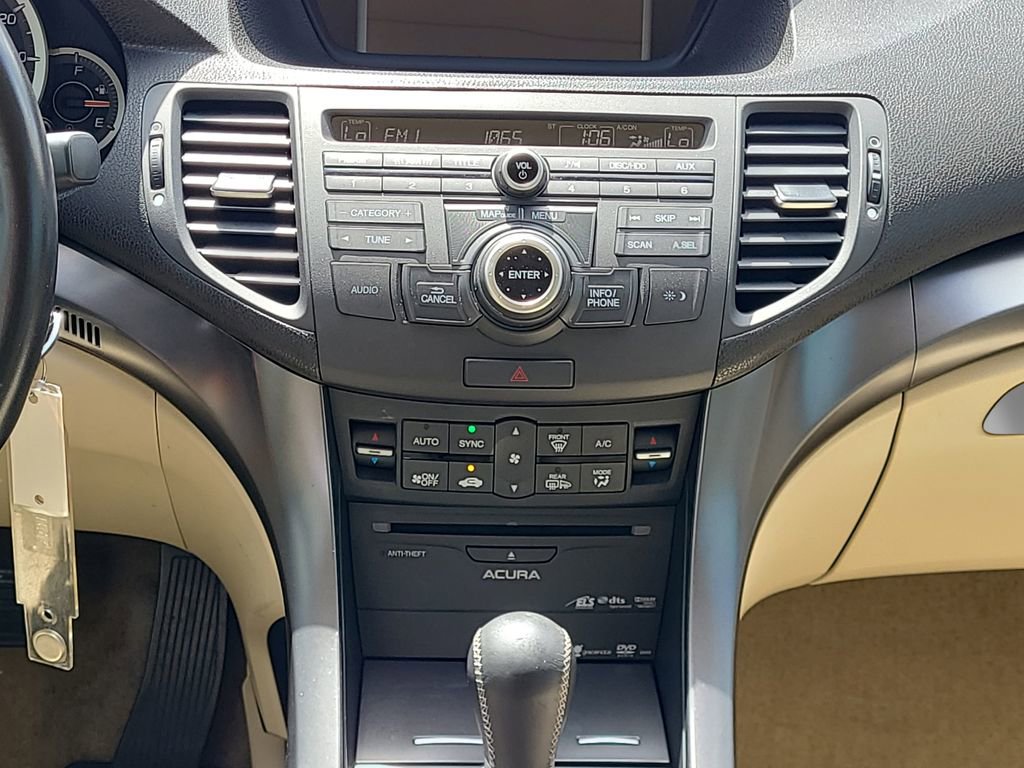 Used 2013 Acura TSX Sedan image 30