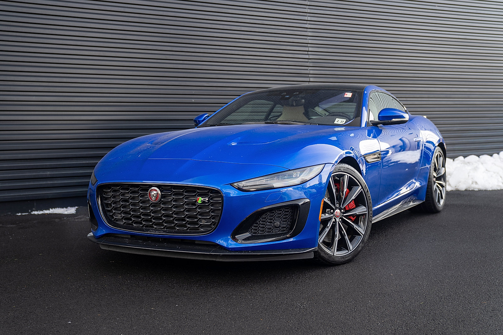 Used 2022 Jaguar F-TYPE R image 1