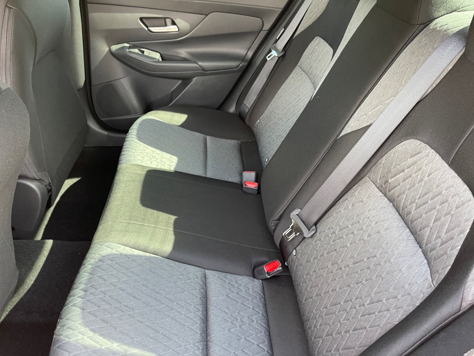 New 2026 Nissan Sentra SV w/ SV Convenience Package FWD image 17