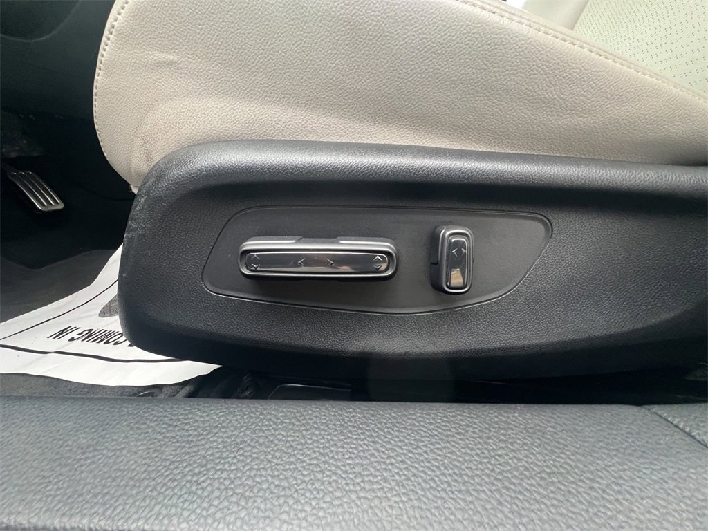 Used 2022 Honda Civic Sport Touring image 13