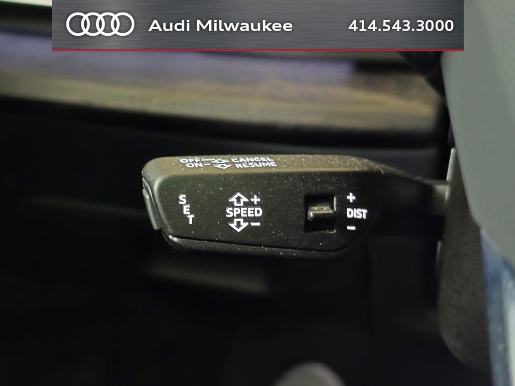 Used 2023 Audi Q8 Premium w/ Convenience Package AWD/4WD image 30