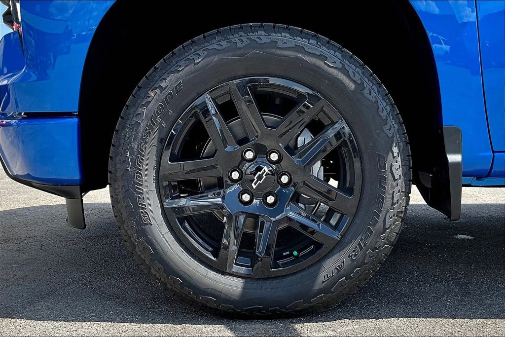 New 2026 Chevrolet Silverado 1500 Custom AWD/4WD image 12