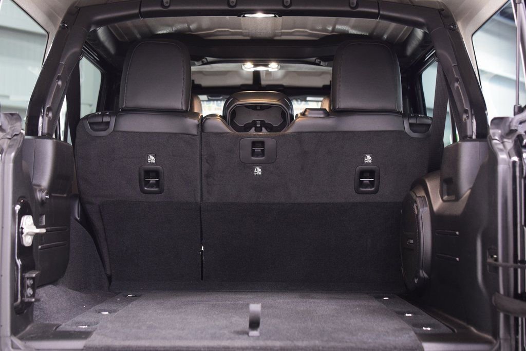 Used 2023 Jeep Wrangler Rubicon 392 w/ Trailer Tow Package image 21