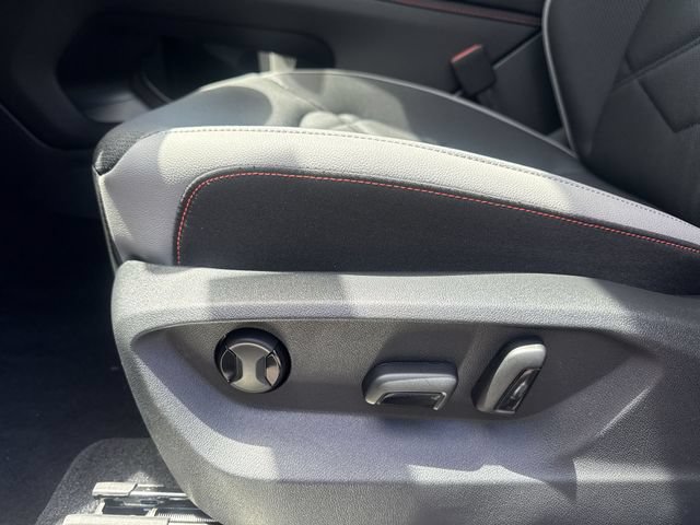 New 2026 Volkswagen Atlas Peak Edition AWD/4WD image 14