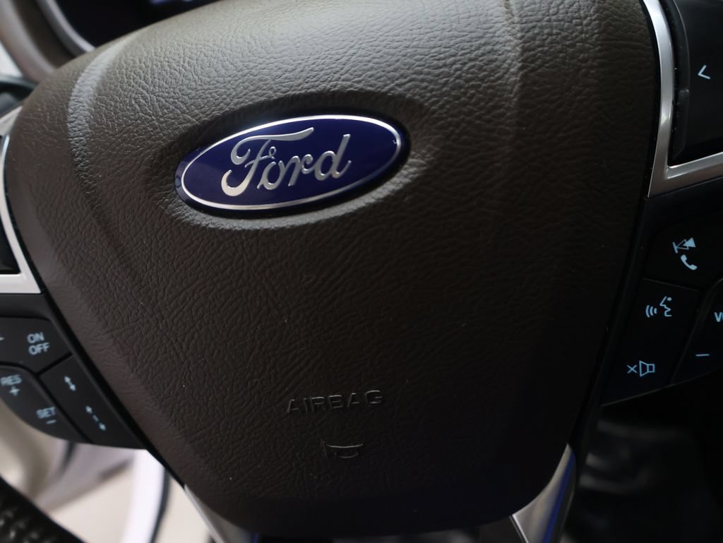 Used 2017 Ford Fusion Energi Platinum FWD image 21