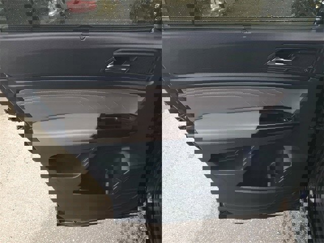 Certified 2021 Volkswagen Atlas SEL Premium image 10