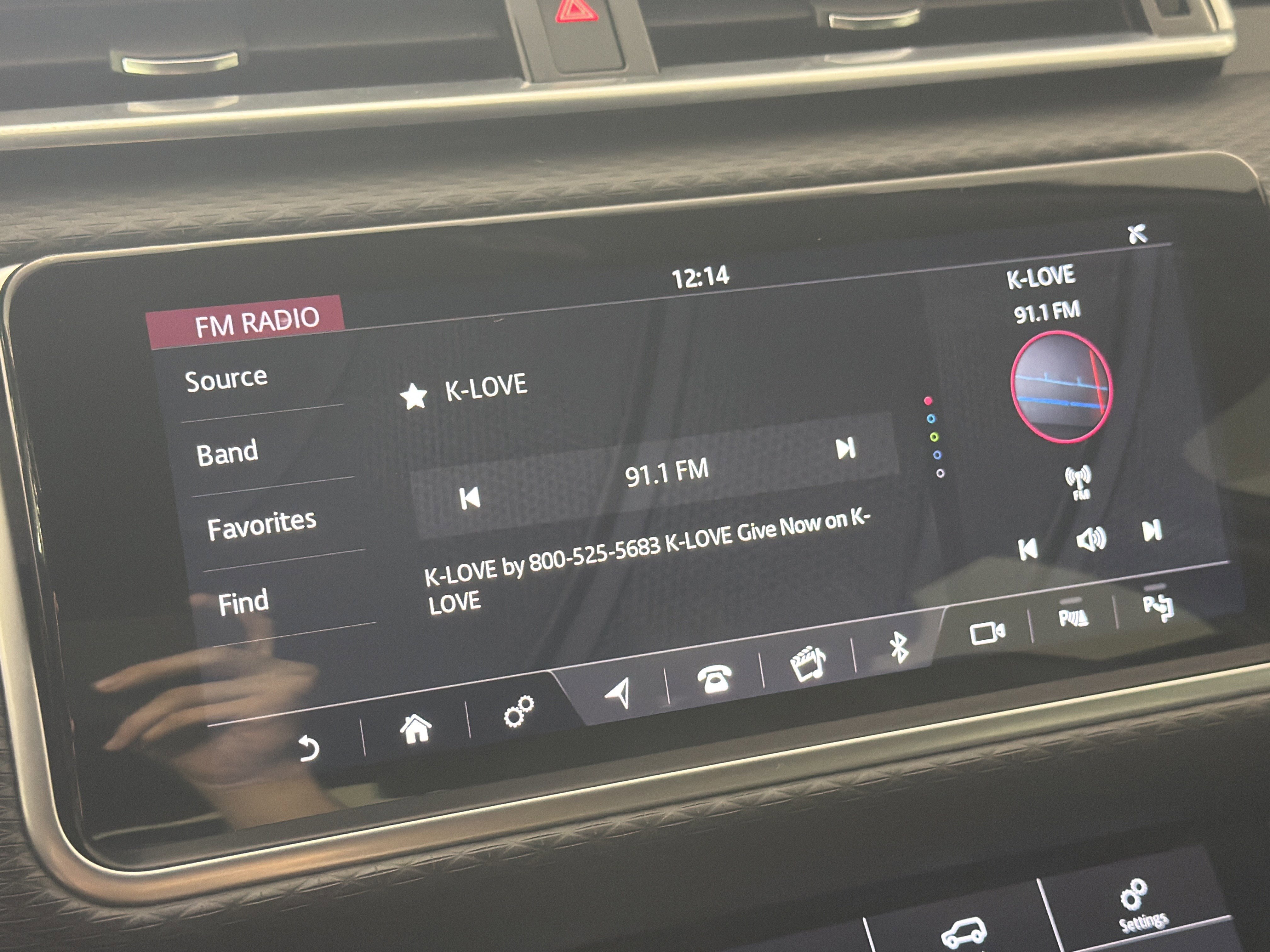 Used 2019 Land Rover Range Rover Velar R-Dynamic SE AWD/4WD image 17