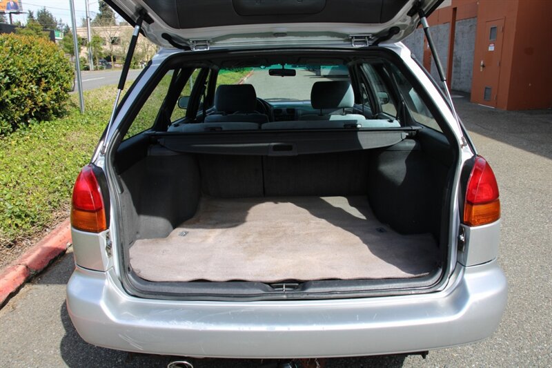 Used 1995 Subaru Legacy L AWD/4WD image 15
