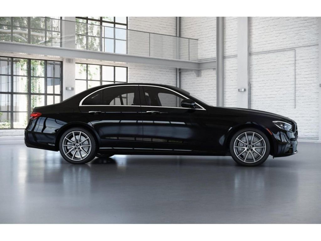 Used 2023 Mercedes-Benz E 450 4MATIC Sedan image 16