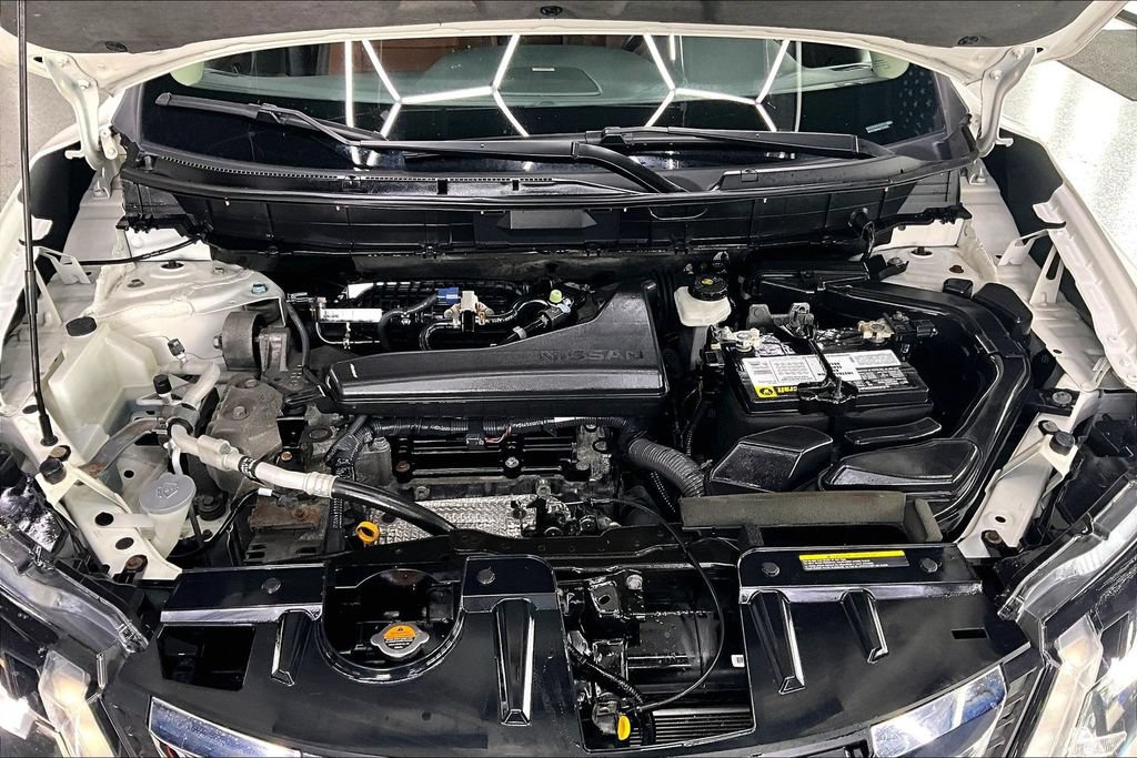 Used 2018 Nissan Rogue SL AWD/4WD image 32