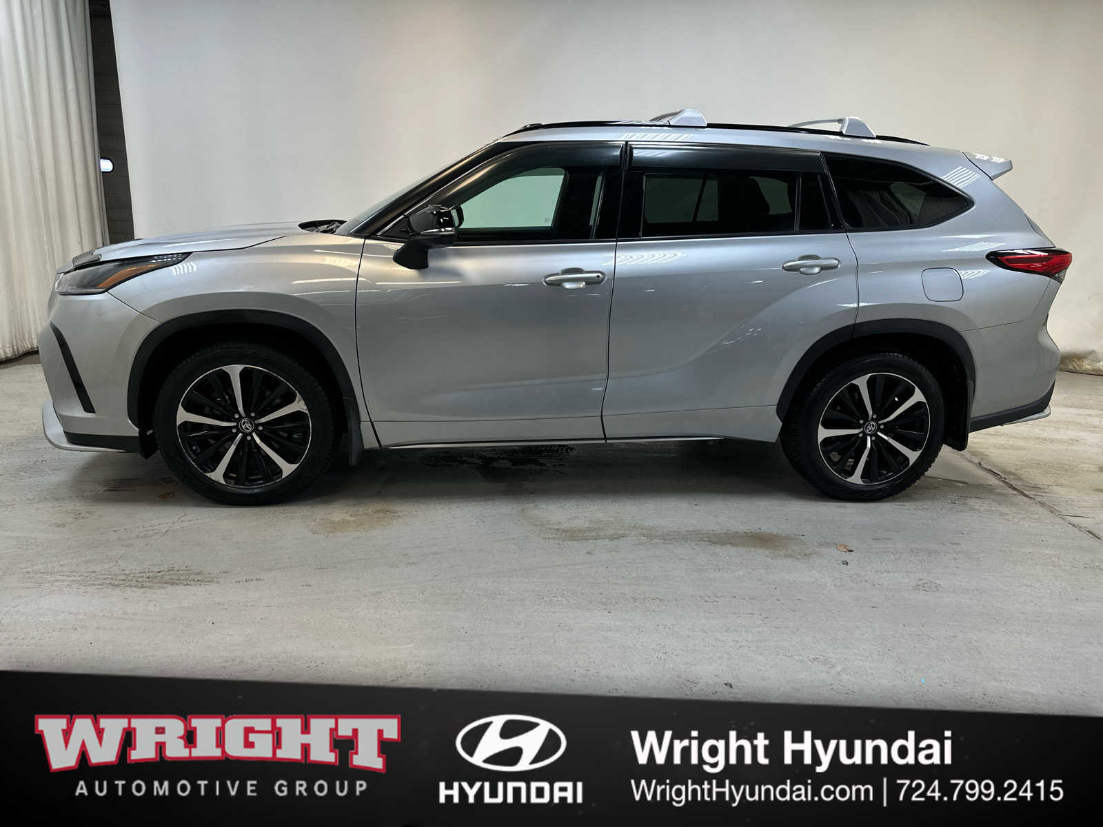 Used 2022 Toyota Highlander XSE image 7