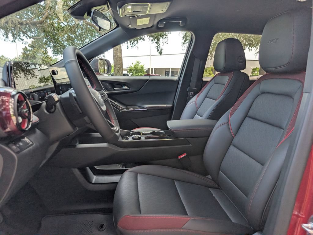 New 2027 Chevrolet Equinox RS FWD image 14