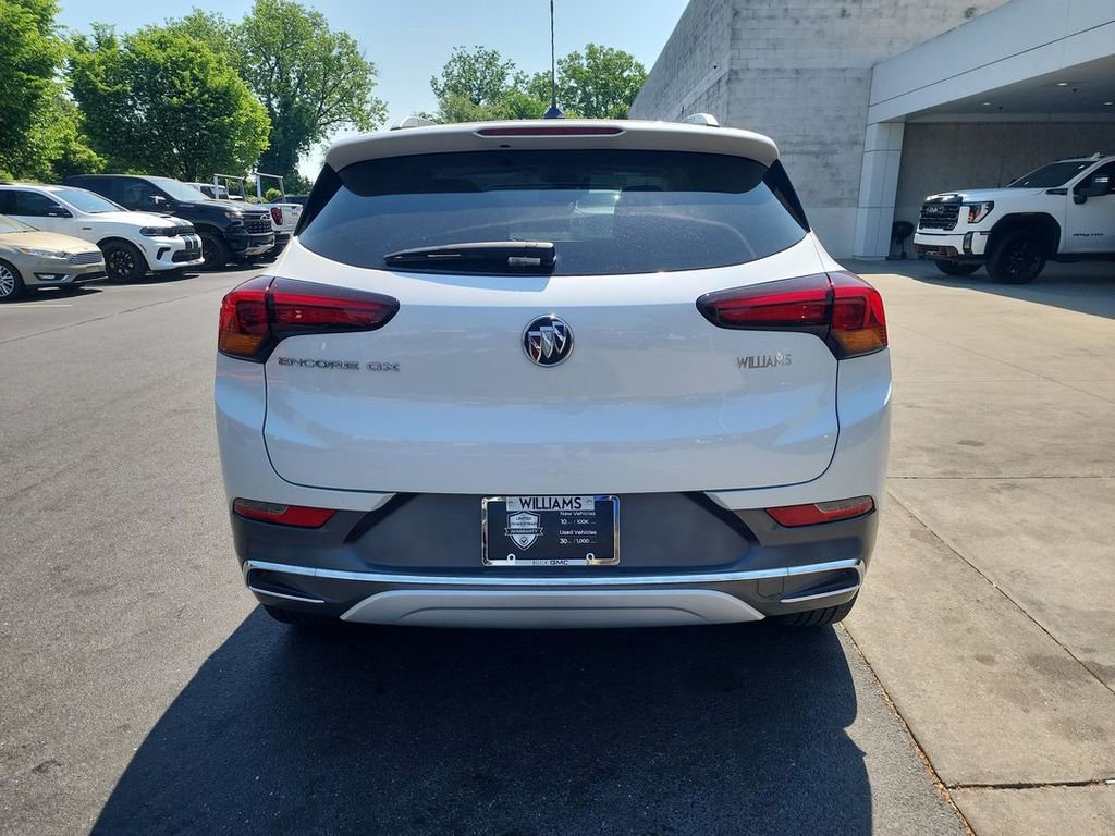 Certified 2023 Buick Encore GX Essence w/ Experience Buick Package FWD image 7