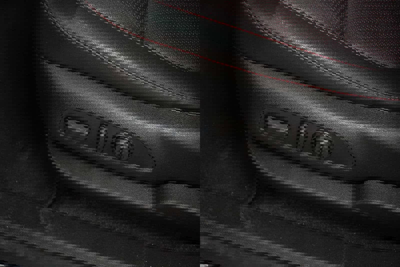 Used 2024 Chevrolet Blazer RS w/ Enhanced Convenience Package image 20