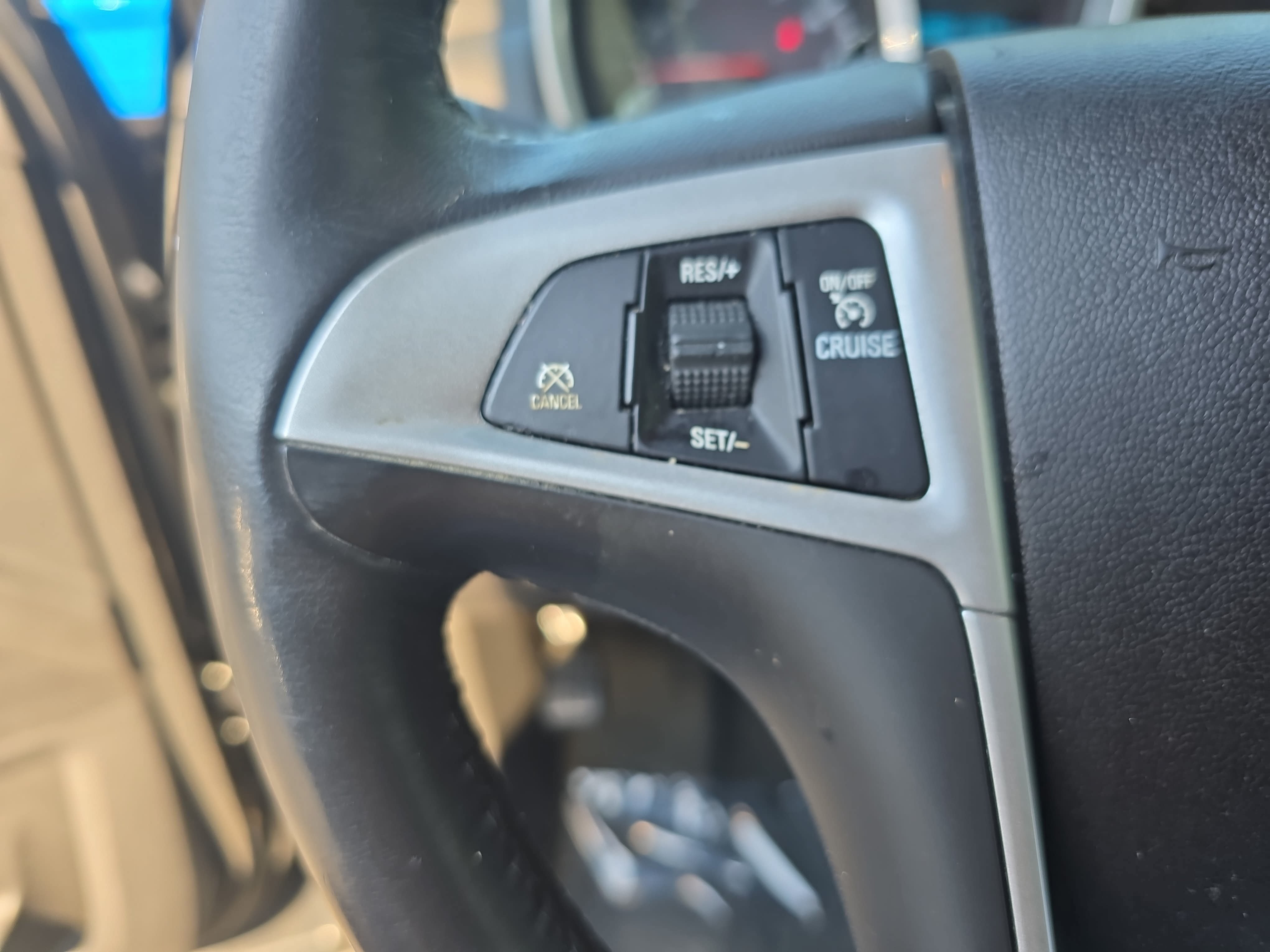 Used 2017 Chevrolet Equinox LT w/ Convenience Package FWD image 16