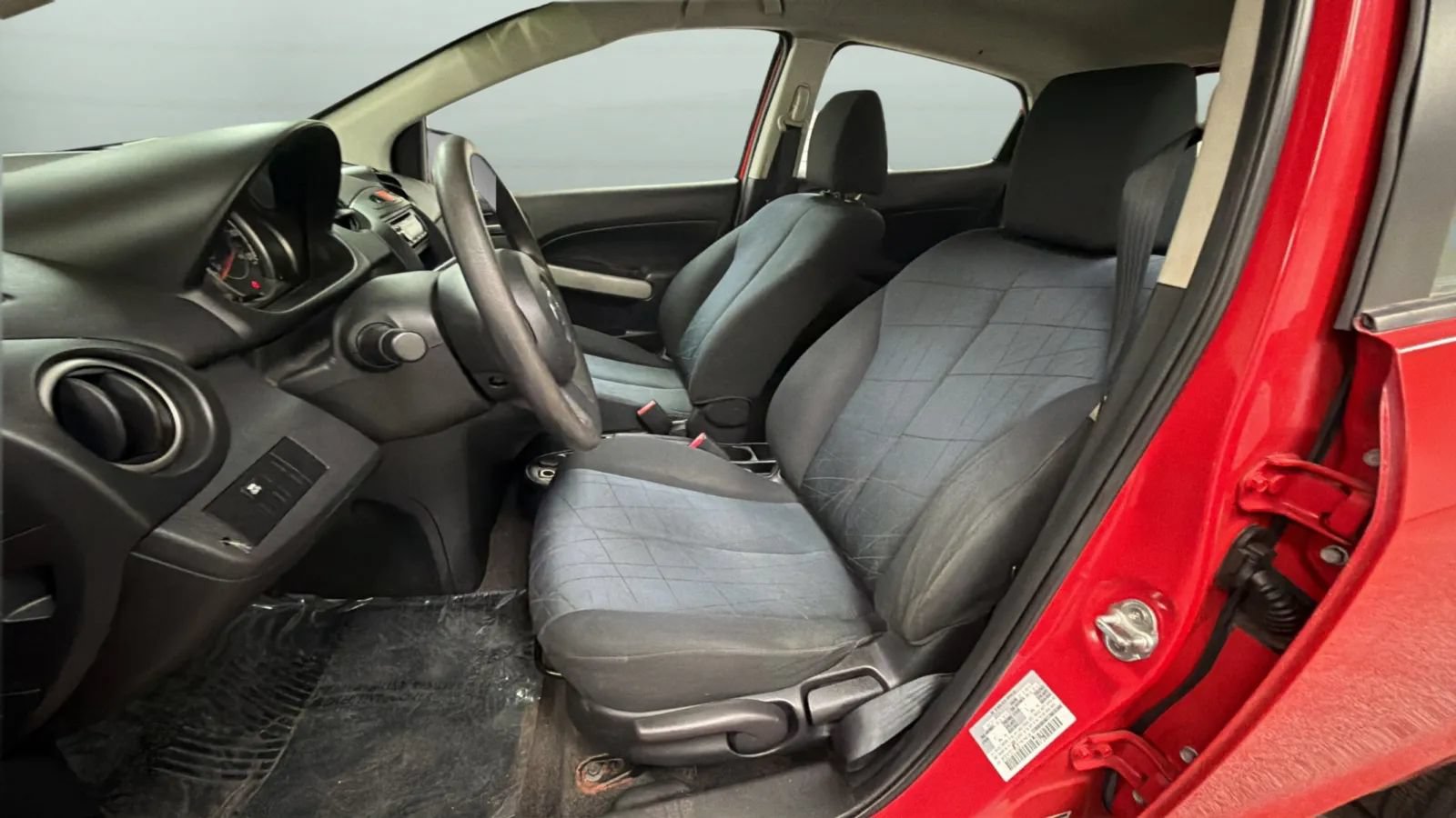 Used 2012 MAZDA MAZDA2 Sport FWD image 18