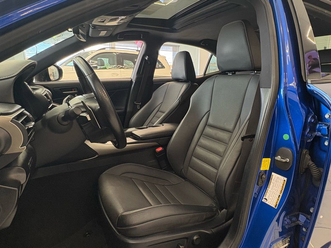 Used 2019 Lexus IS 300 F Sport w/ F Sport Package image 21