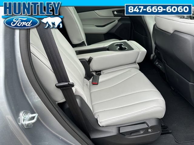 Used 2023 Acura MDX FWD w/ Technology Package image 13